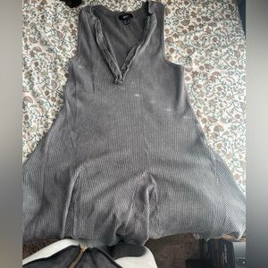 Forever 21 Gray Textured Midi Dress